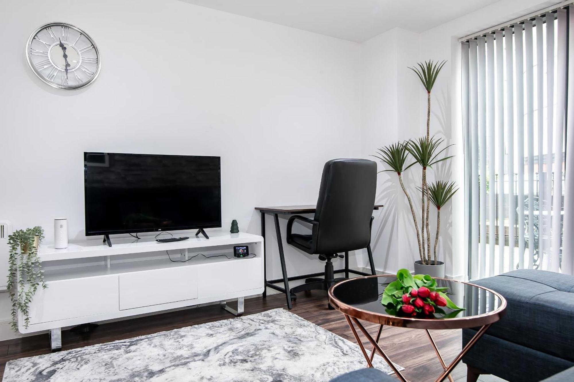 Stunning Apartment In Бирмингем Экстерьер фото
