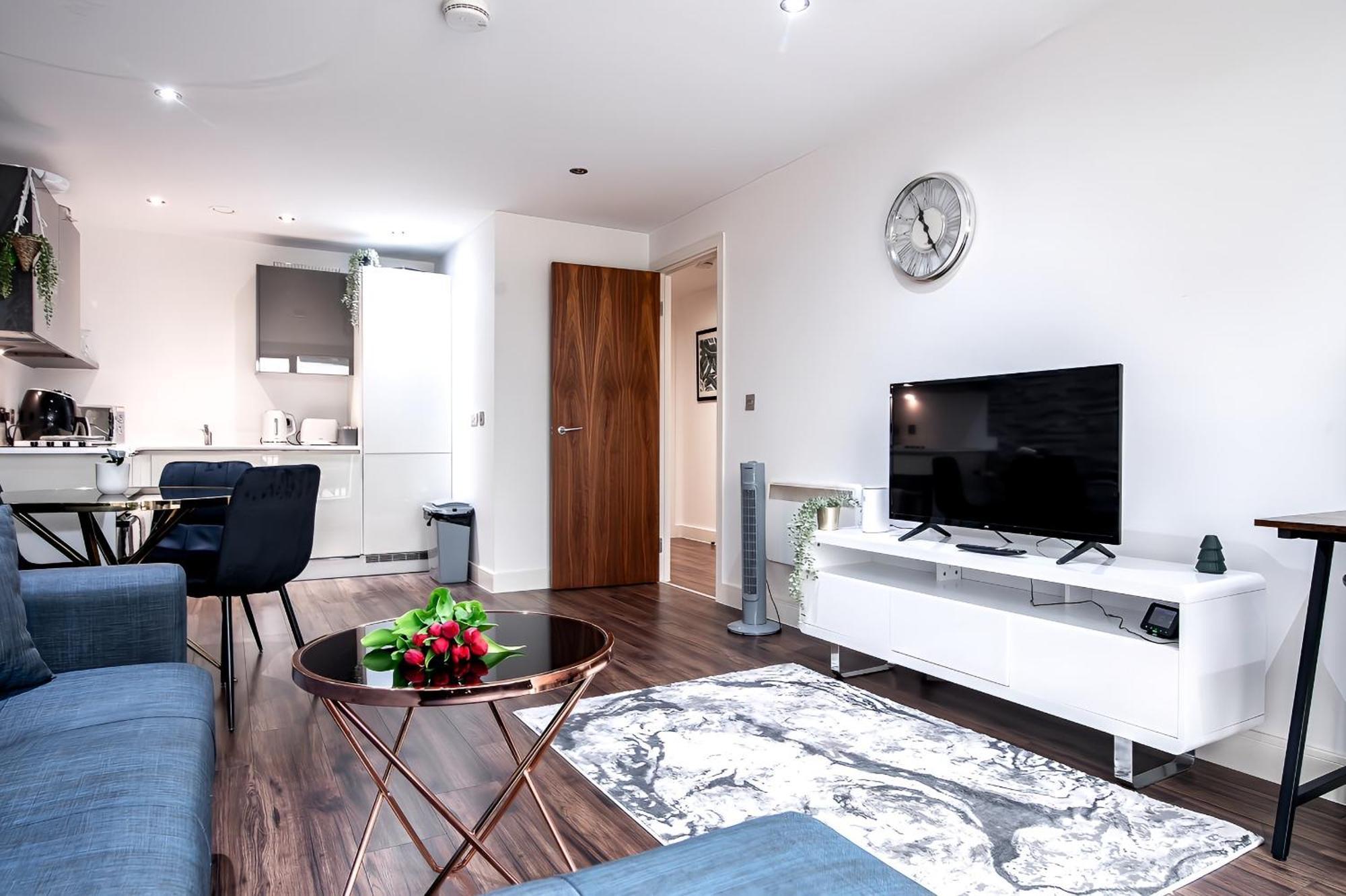 Stunning Apartment In Бирмингем Экстерьер фото